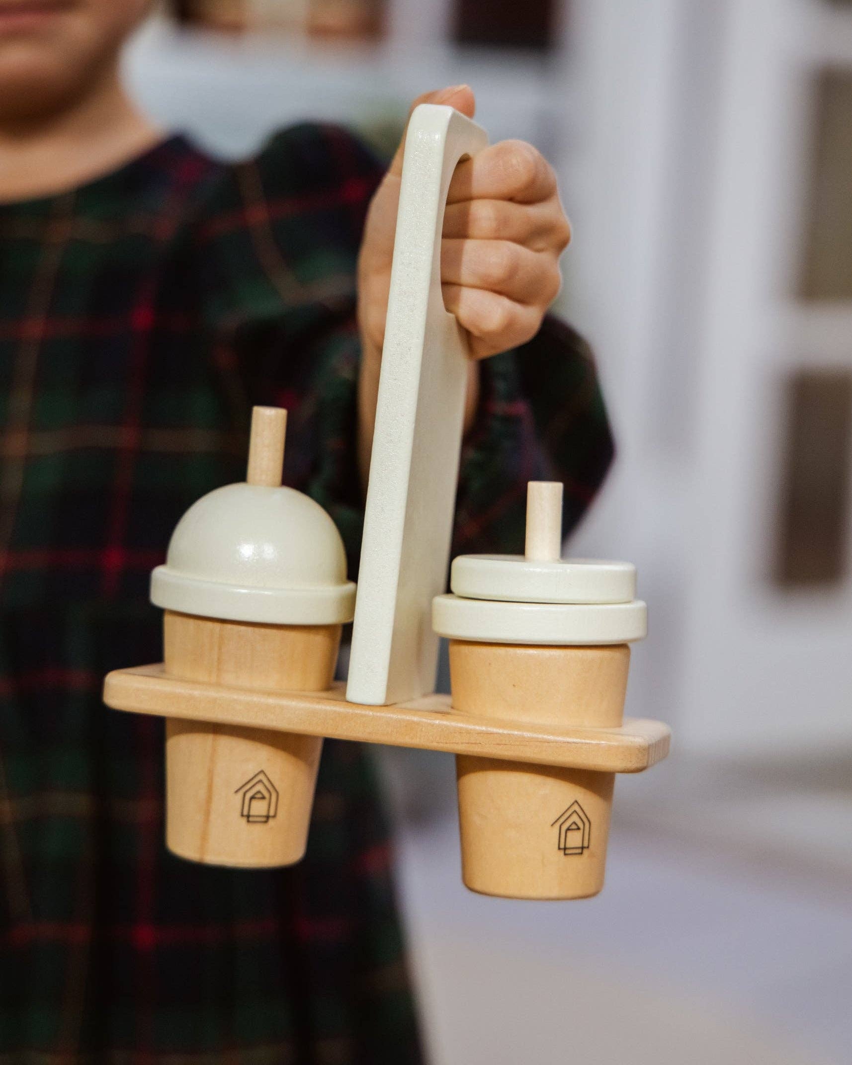 Wooden coffee maker with accessories - Playset