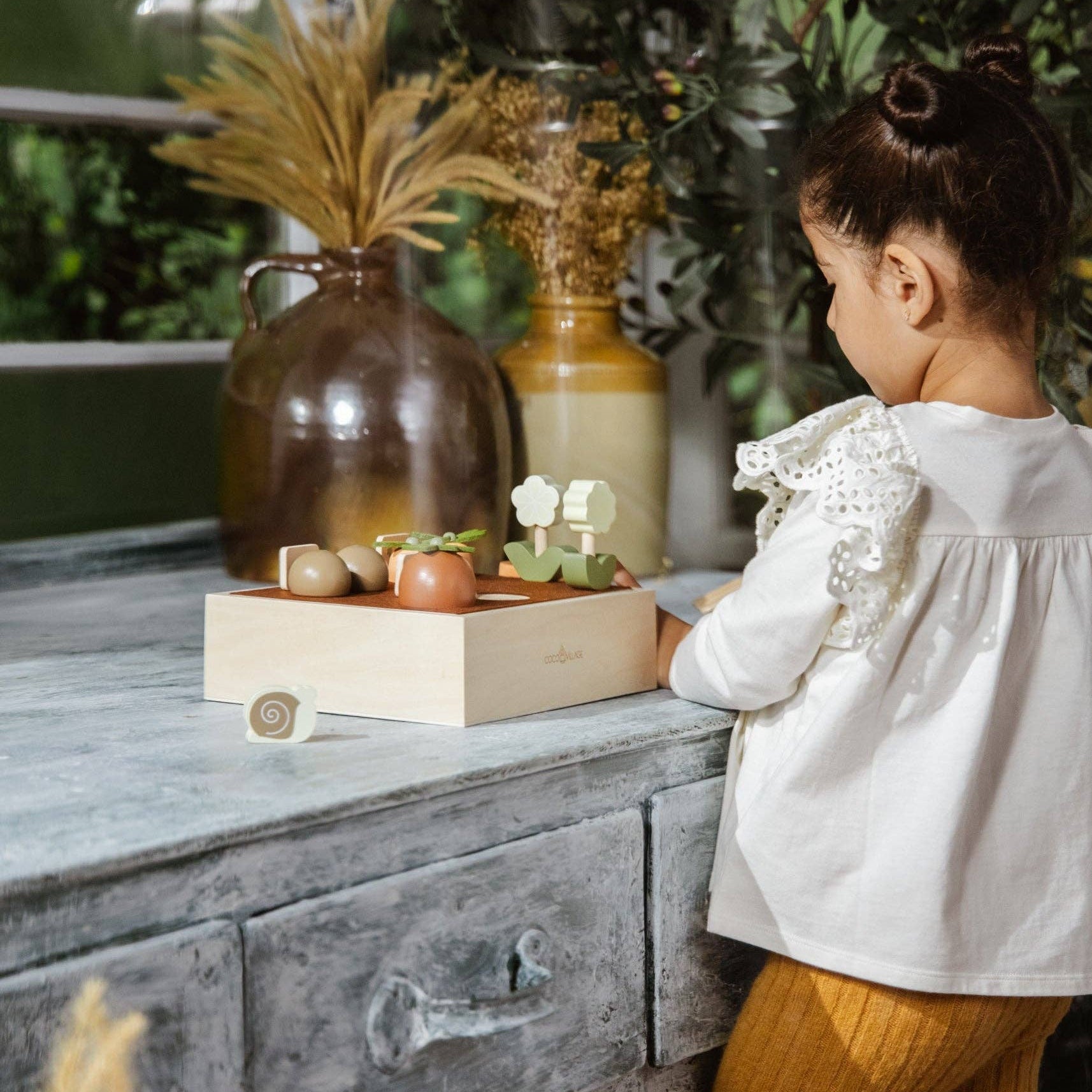 SPEELGOED-COCO-VILLAGE-TUIN-MOESTUIN-ROLLENSPEL-MARKT-KRAAM-KEUKEN-KIDS-JONGEN-MEISJE-HOUTEN-DUURZAAM-CADEAU-GIFT-10