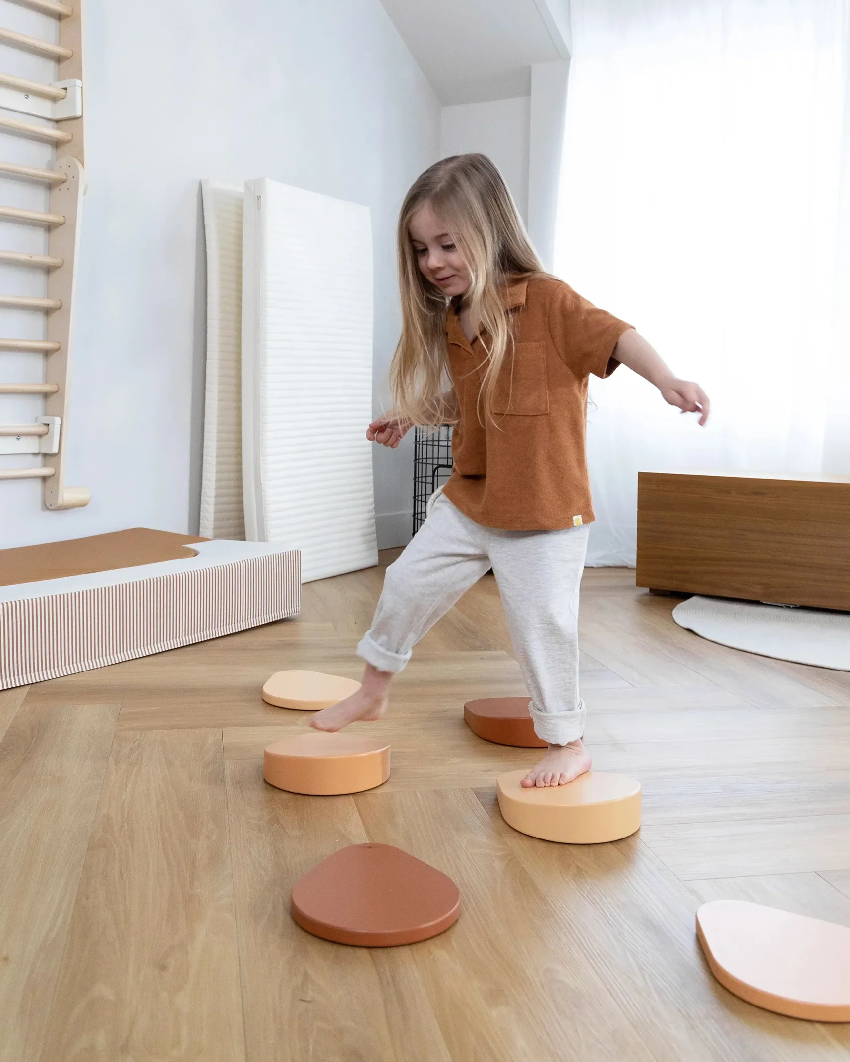 Wooden stepping stones 6 pieces - Balance set