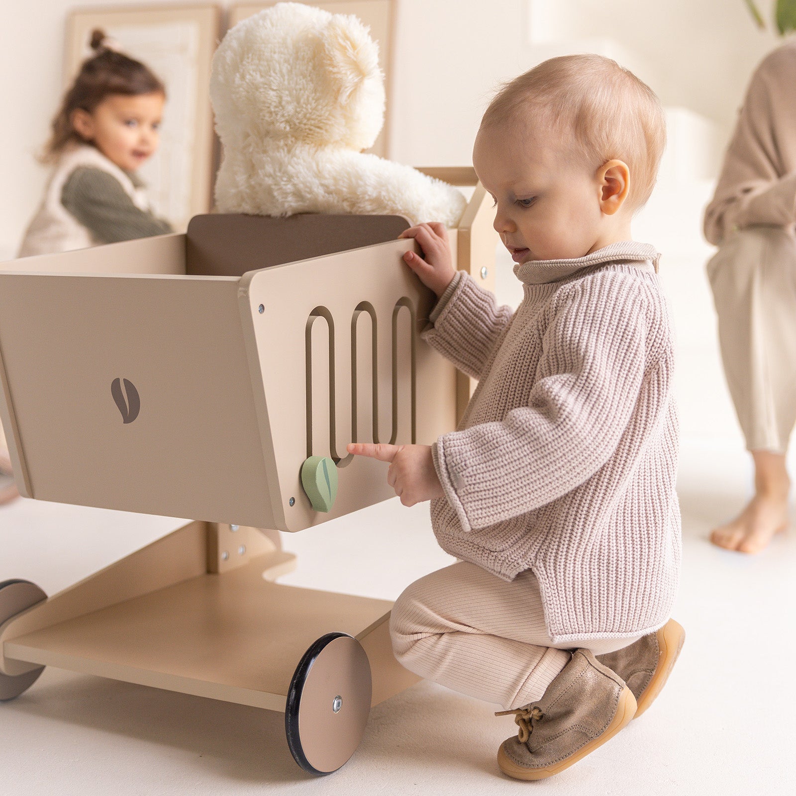 Loopwagen Oliver | Houten winkelwagen met accessoires