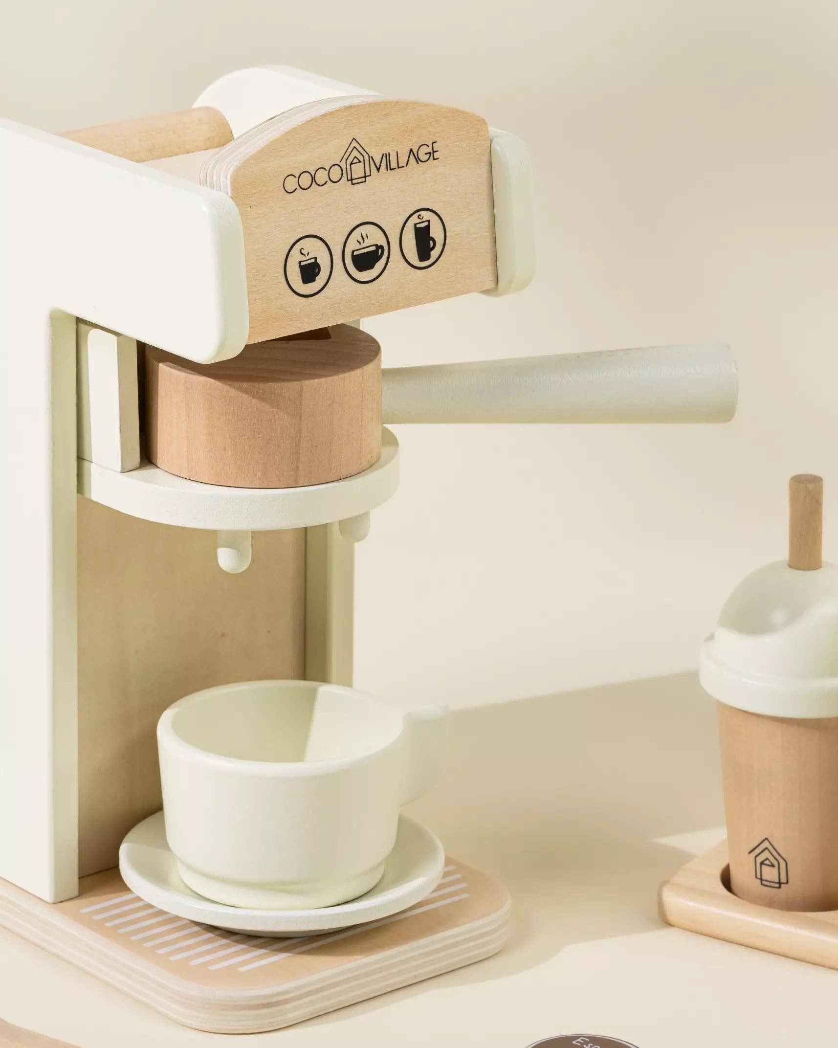 Wooden coffee maker with accessories - Playset