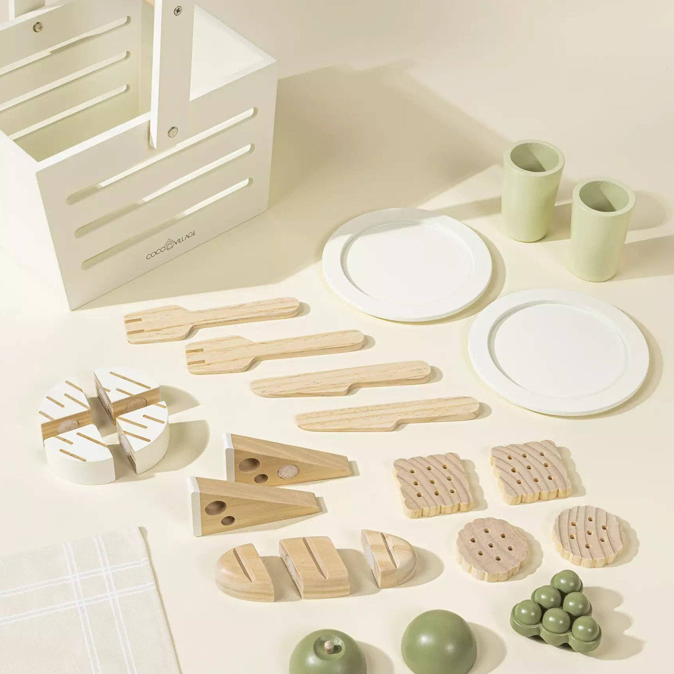 Wooden Picnic - Playset with accessories