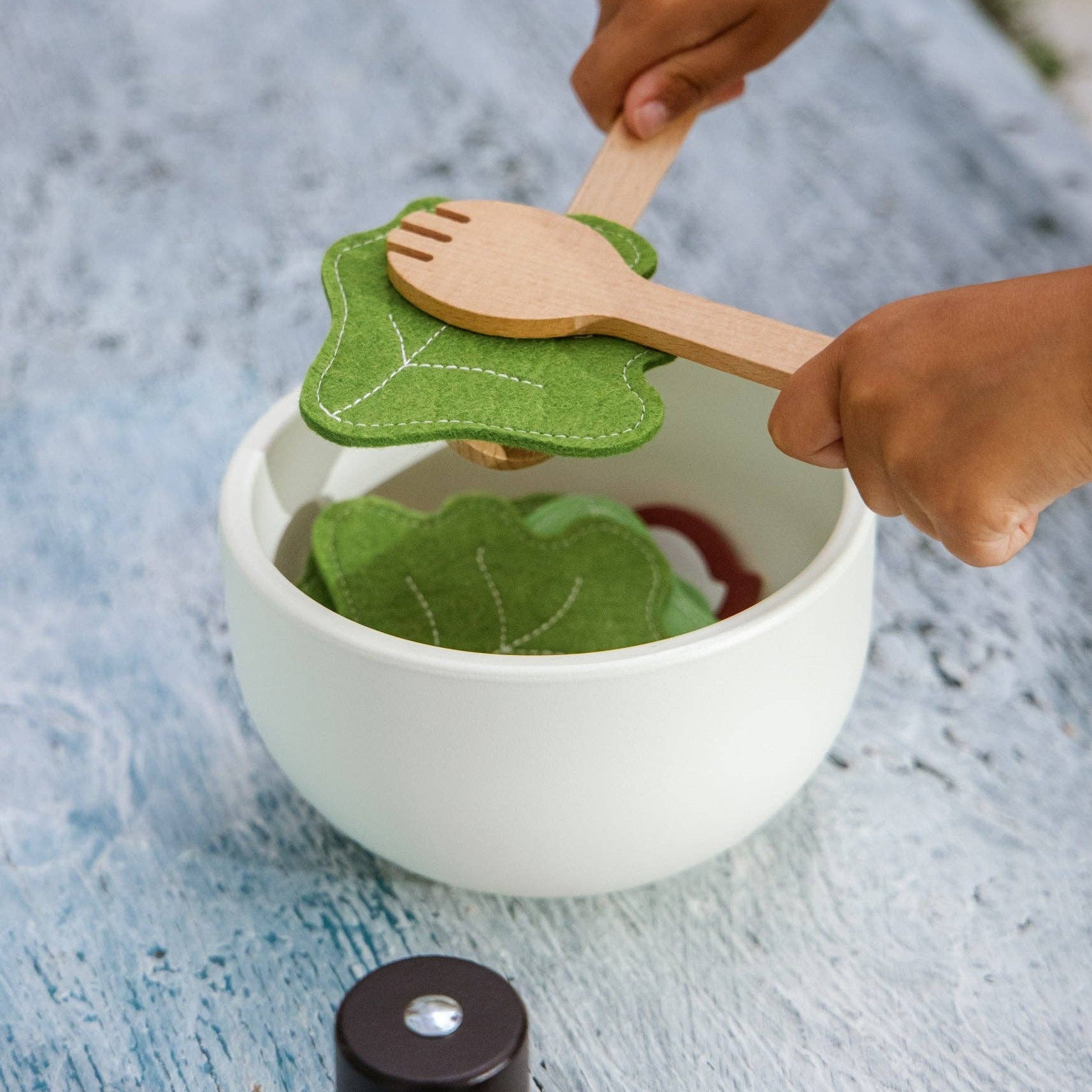 SPEELGOED-COCO-VILLAGE-SALADE-KRAAM-KEUKEN-KIDS-JONGEN-MEISJE-HOUTEN-DUURZAAM-CADEAU-GIFT-5