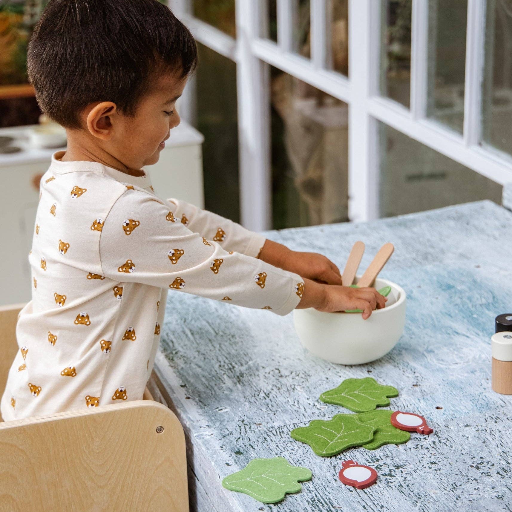 SPEELGOED-COCO-VILLAGE-SALADE-KRAAM-KEUKEN-KIDS-JONGEN-MEISJE-HOUTEN-DUURZAAM-CADEAU-GIFT-2