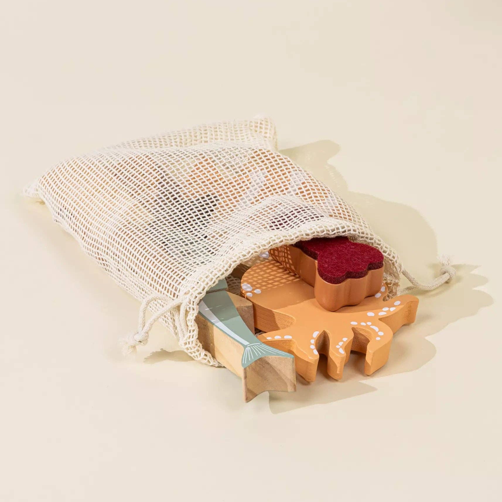 SPEELGOED-COCO-VILLAGE-SEAFOOD-MARKT-KRAAM-KEUKEN-KIDS-JONGEN-MEISJE-HOUTEN-DUURZAAM-CADEAU-GIFT-3