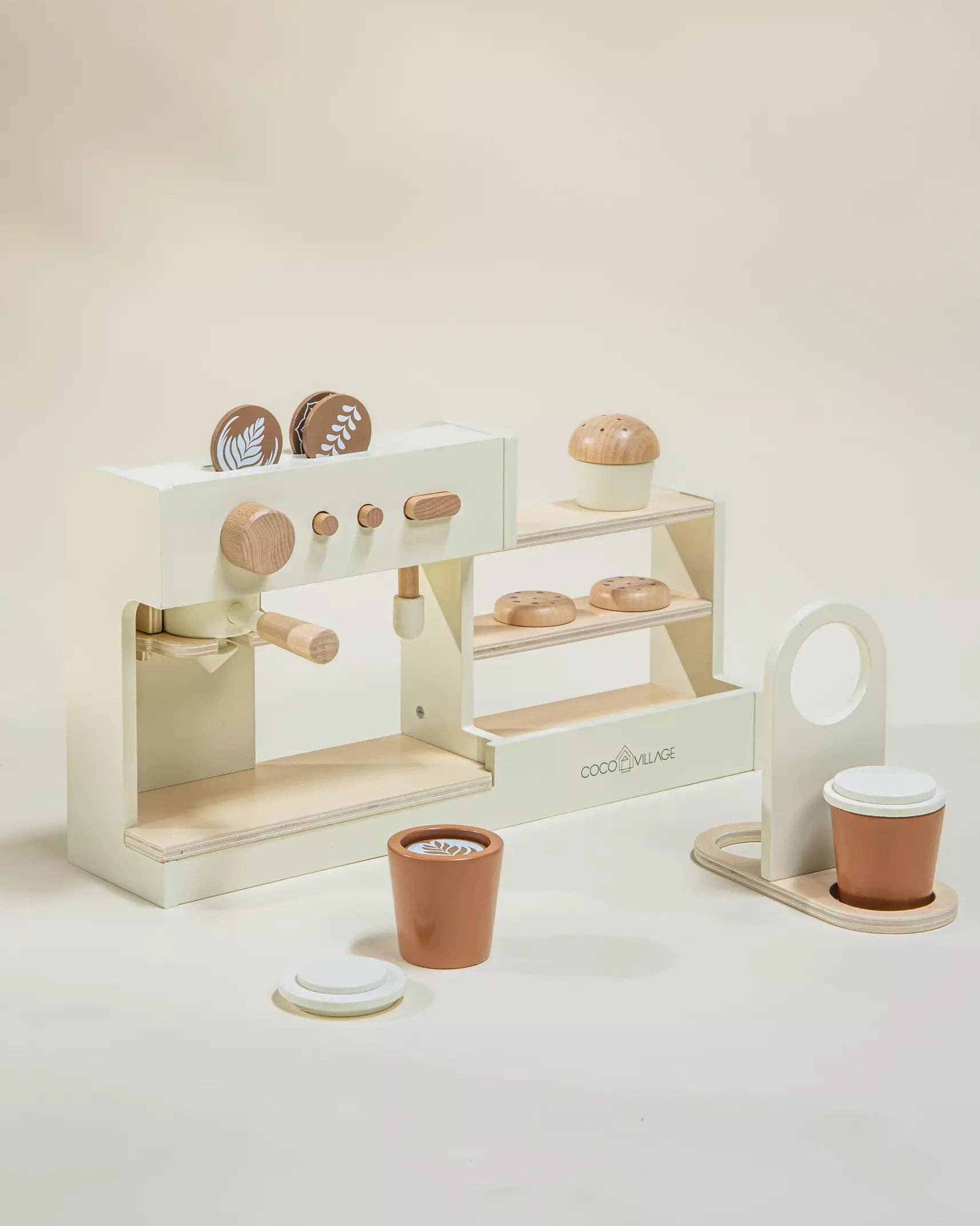 Wooden coffee shop with accessories - Playset